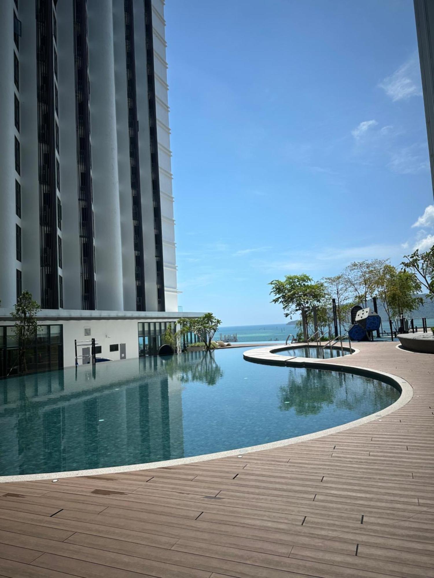 Apartment Summerset Seaview At Centre *