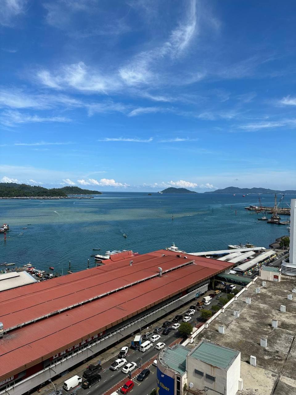 Apartment Summerset Seaview At Centre *