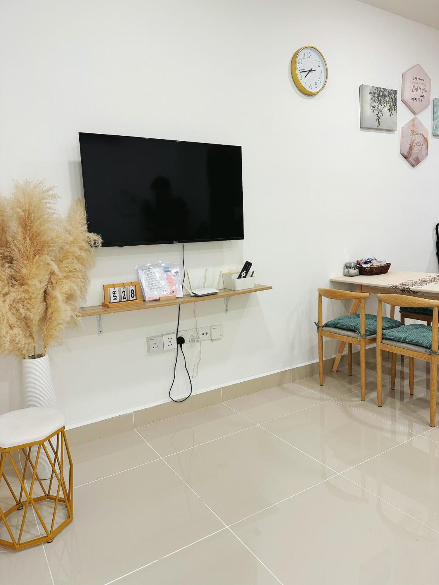 Apartment Summerset Seaview At Centre *
