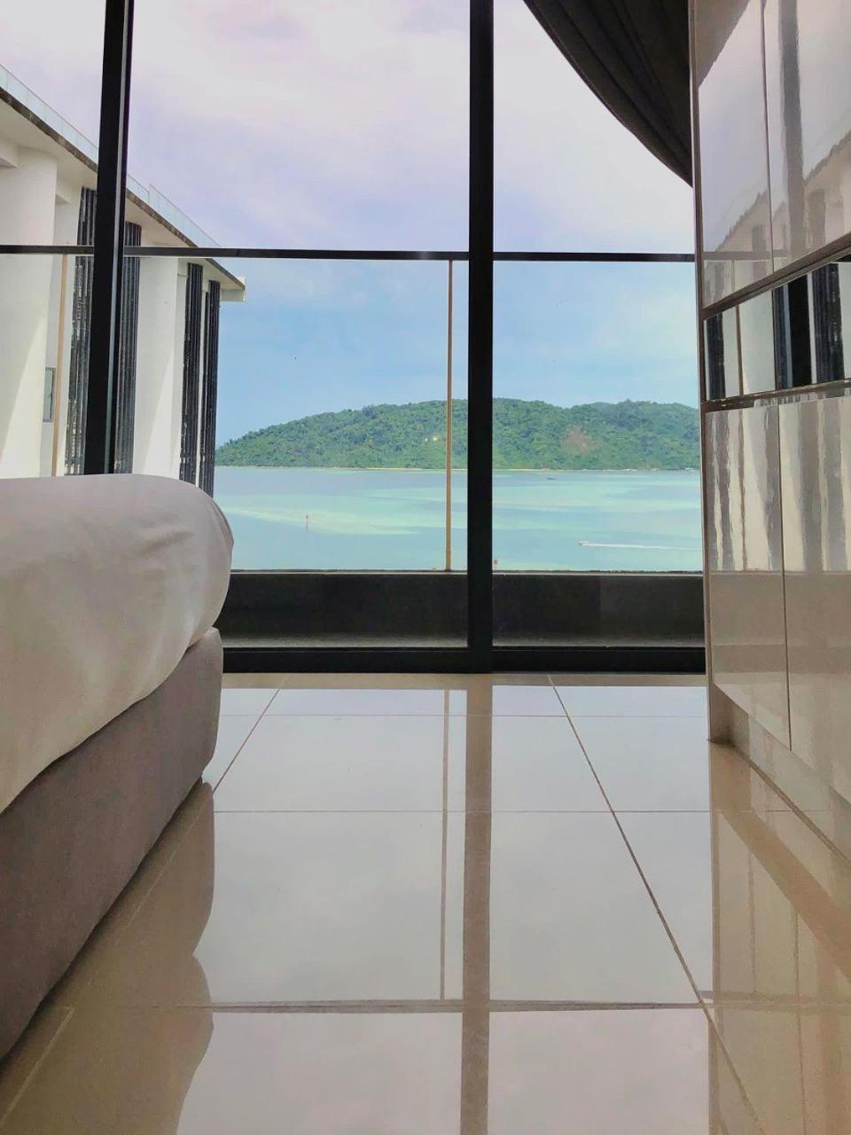 Summerset Seaview At Centre Apartment