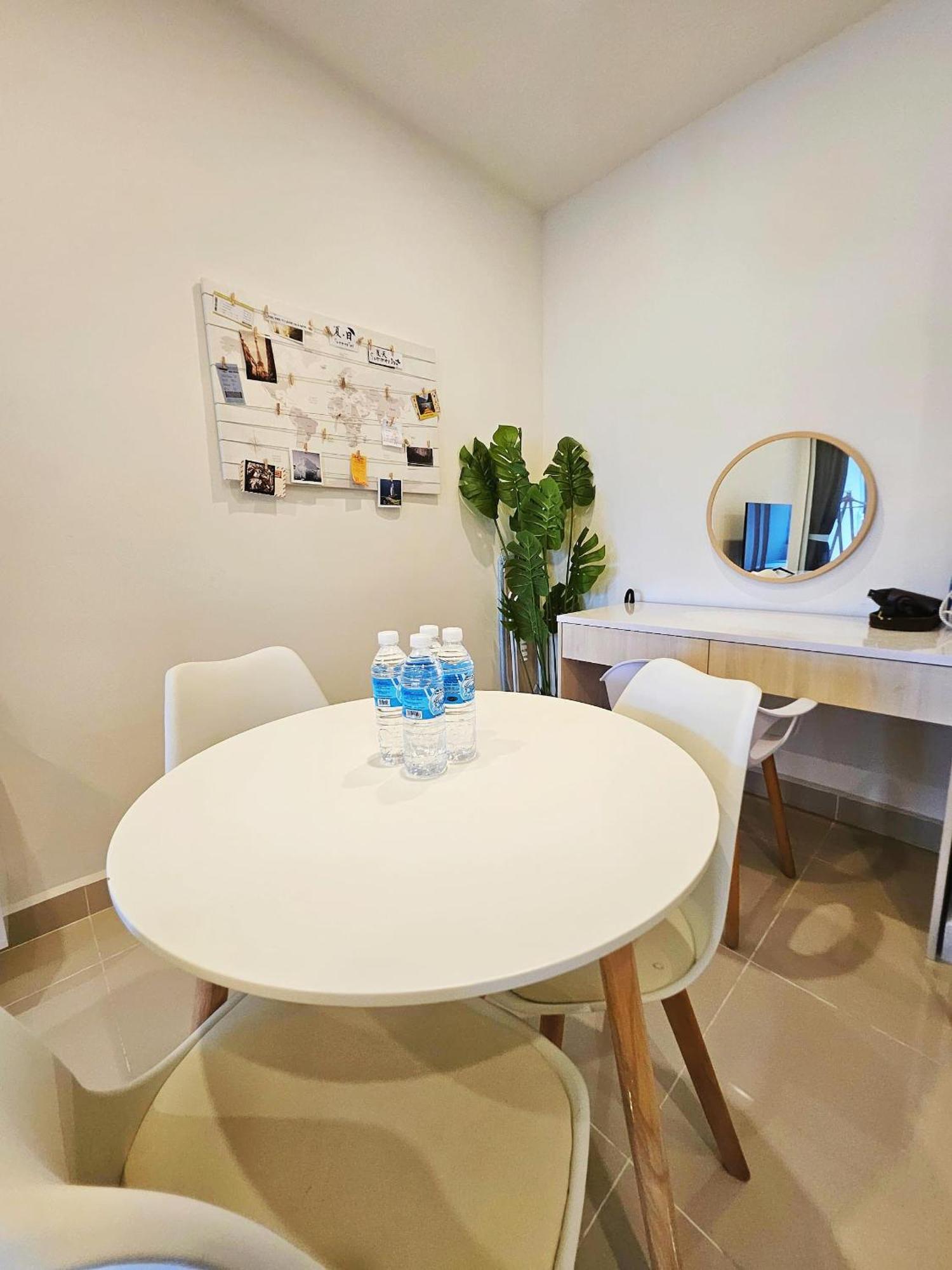 Apartment Summerset Seaview At Centre *