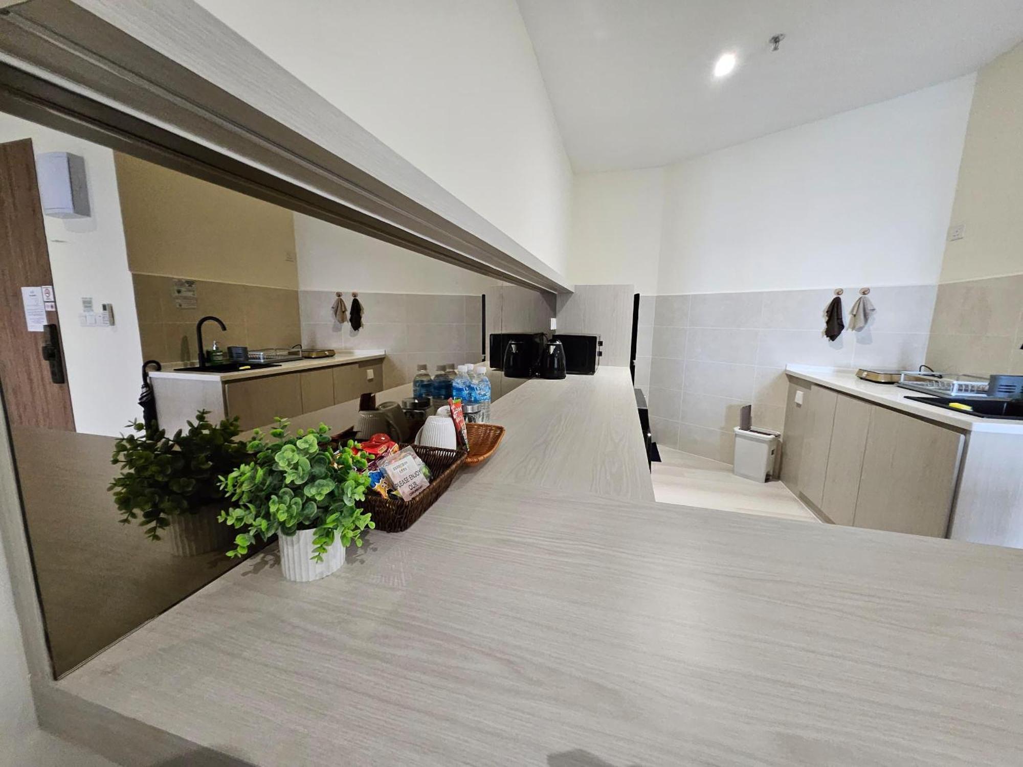 Apartment Summerset Seaview At Centre *